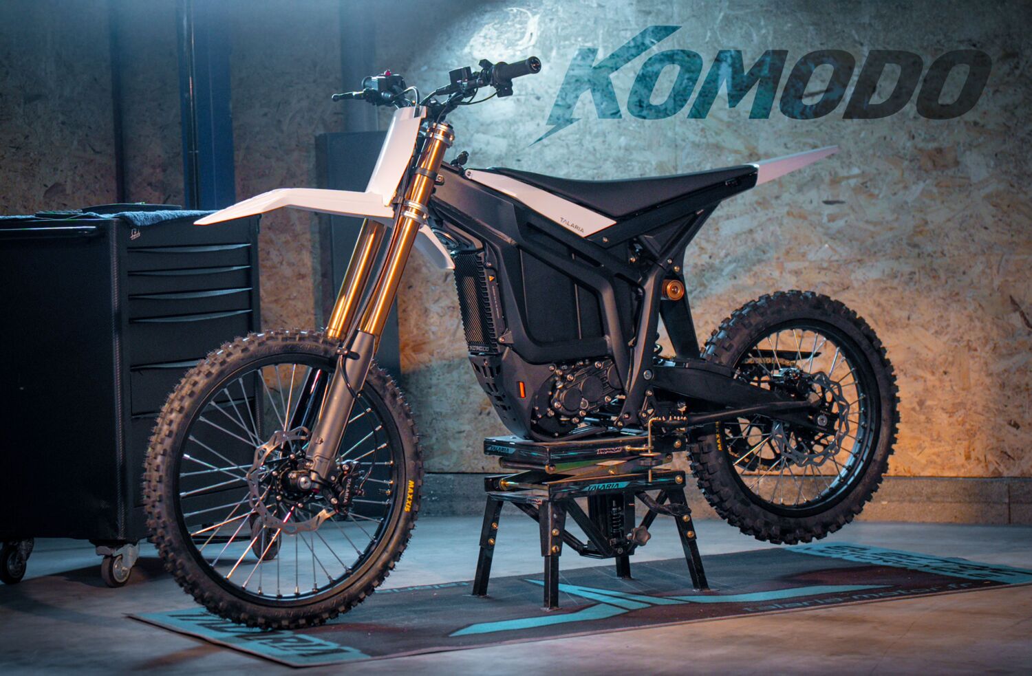 komodo-2